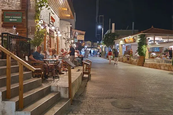 Koutouloufari, le village Grec des amoureux